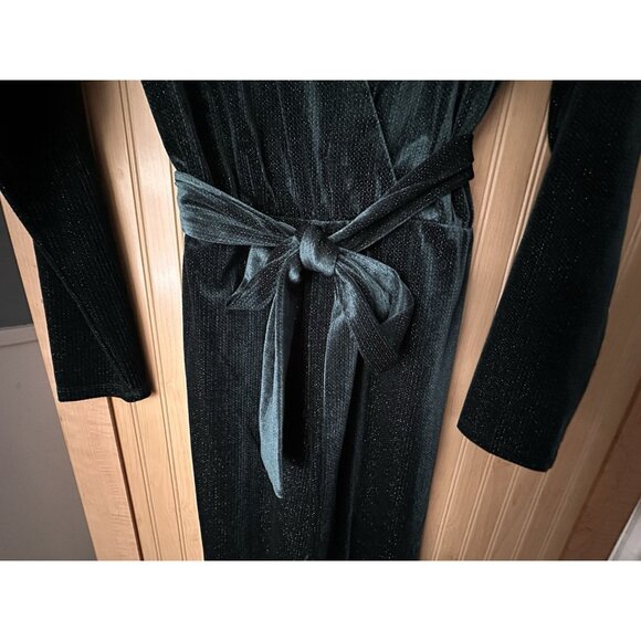 Lovers + Friends X Revolve NEW Hart Velvet V-Neck Jumpsuit Emerald Green Size S - Picture 6 of 10